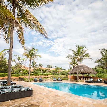 Avani Pemba Beach Hotel Buitenkant foto