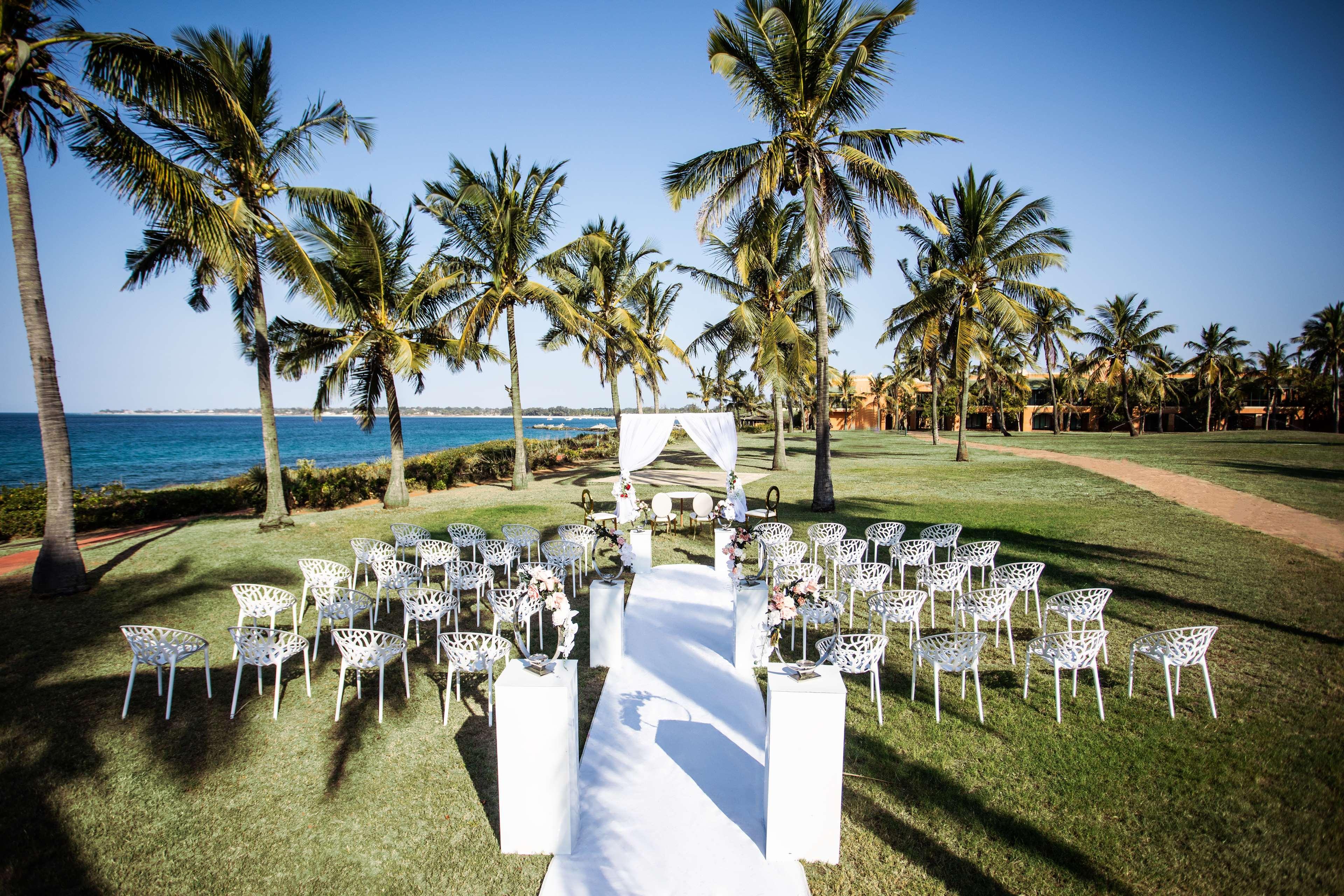 Avani Pemba Beach Hotel Buitenkant foto