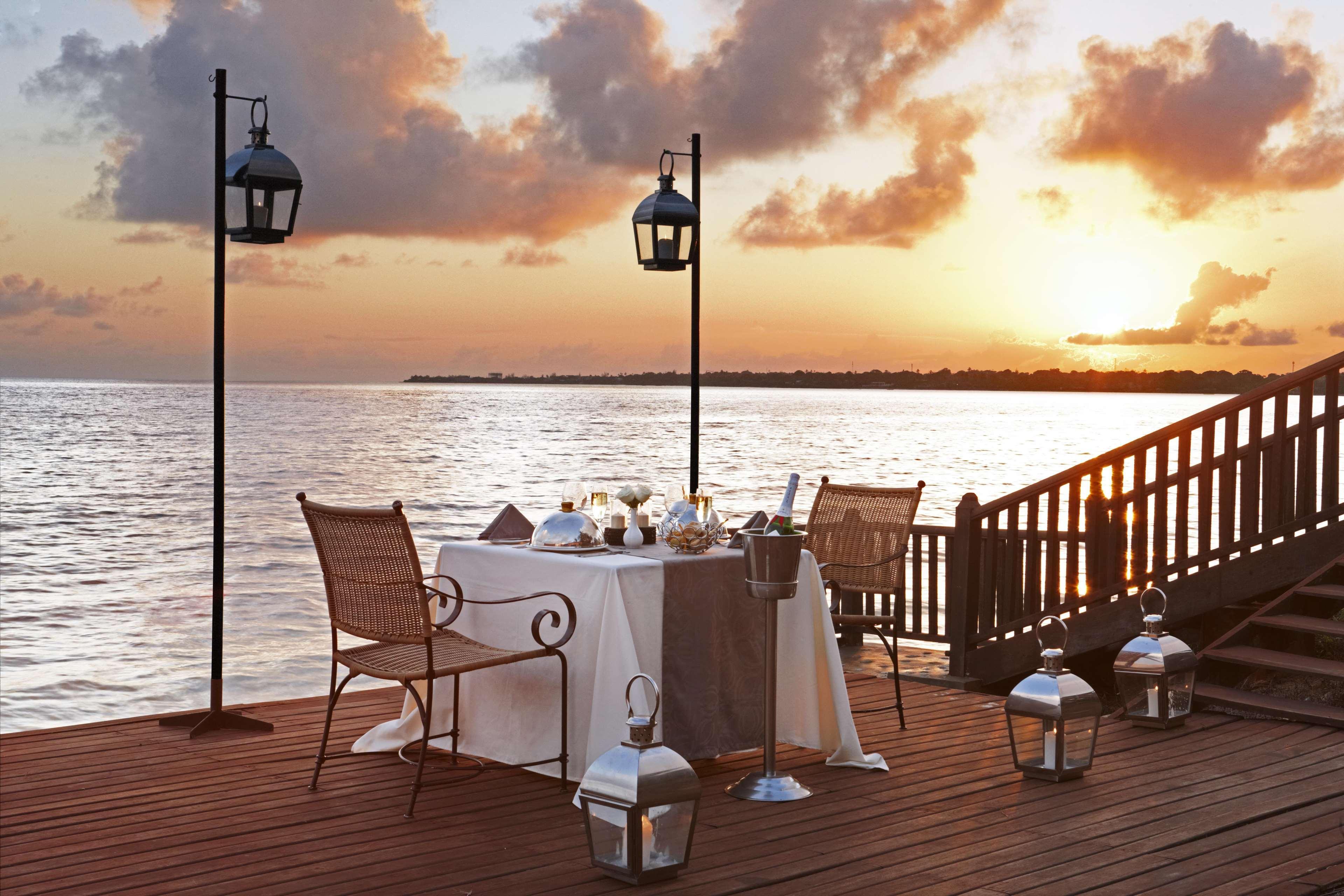 Avani Pemba Beach Hotel Buitenkant foto