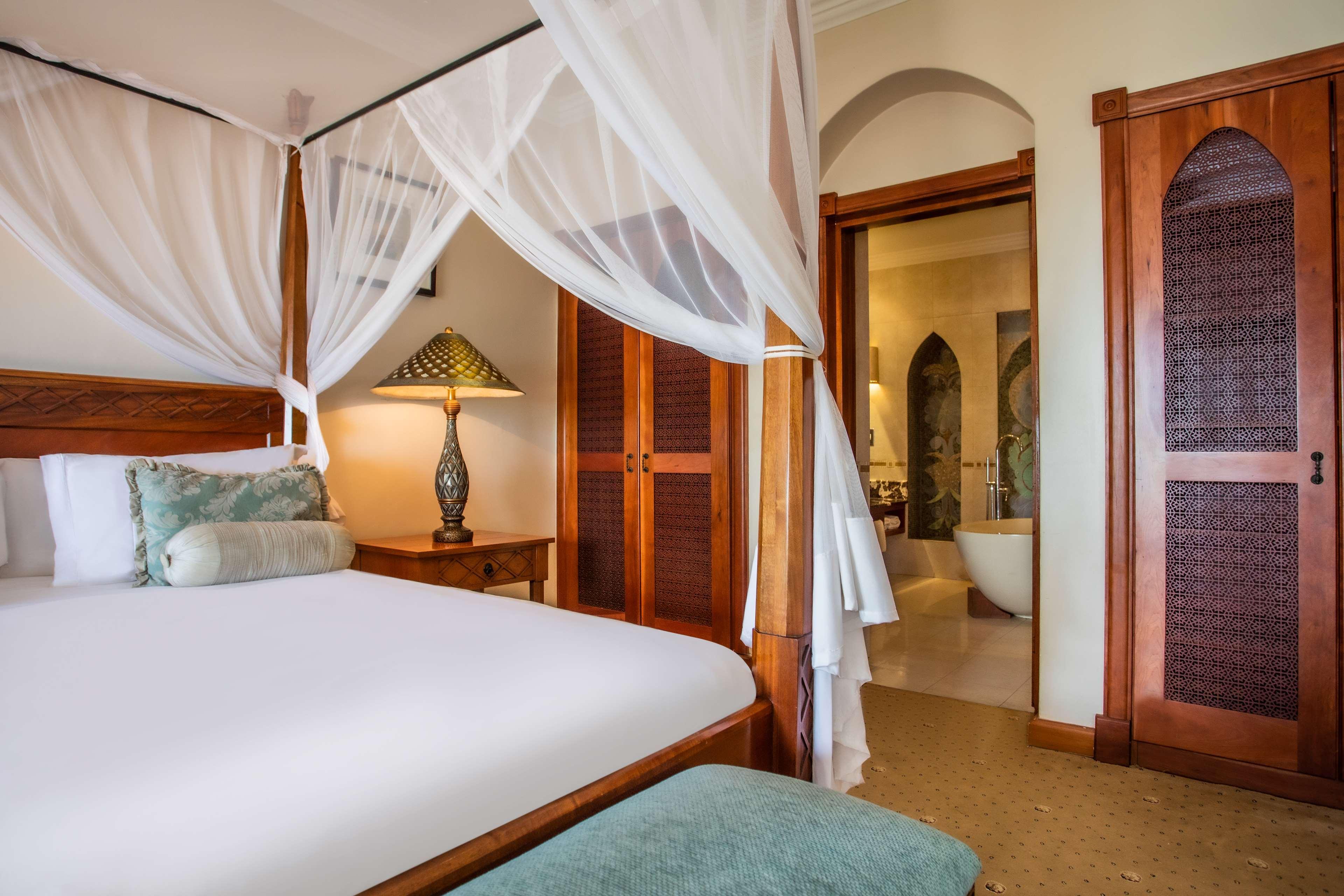 Avani Pemba Beach Hotel Buitenkant foto